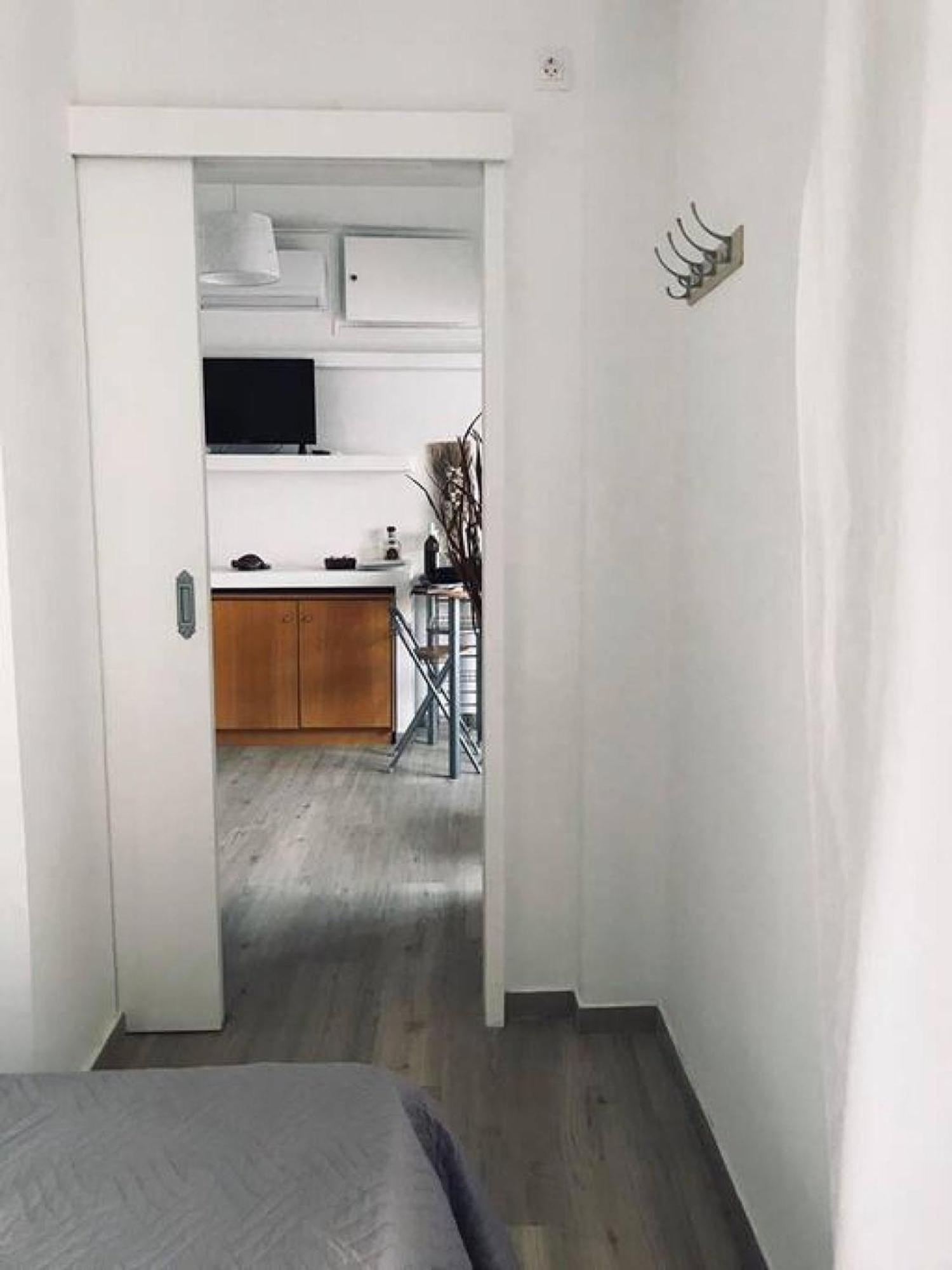 Urban Apartment In Heraklion Center Esterno foto
