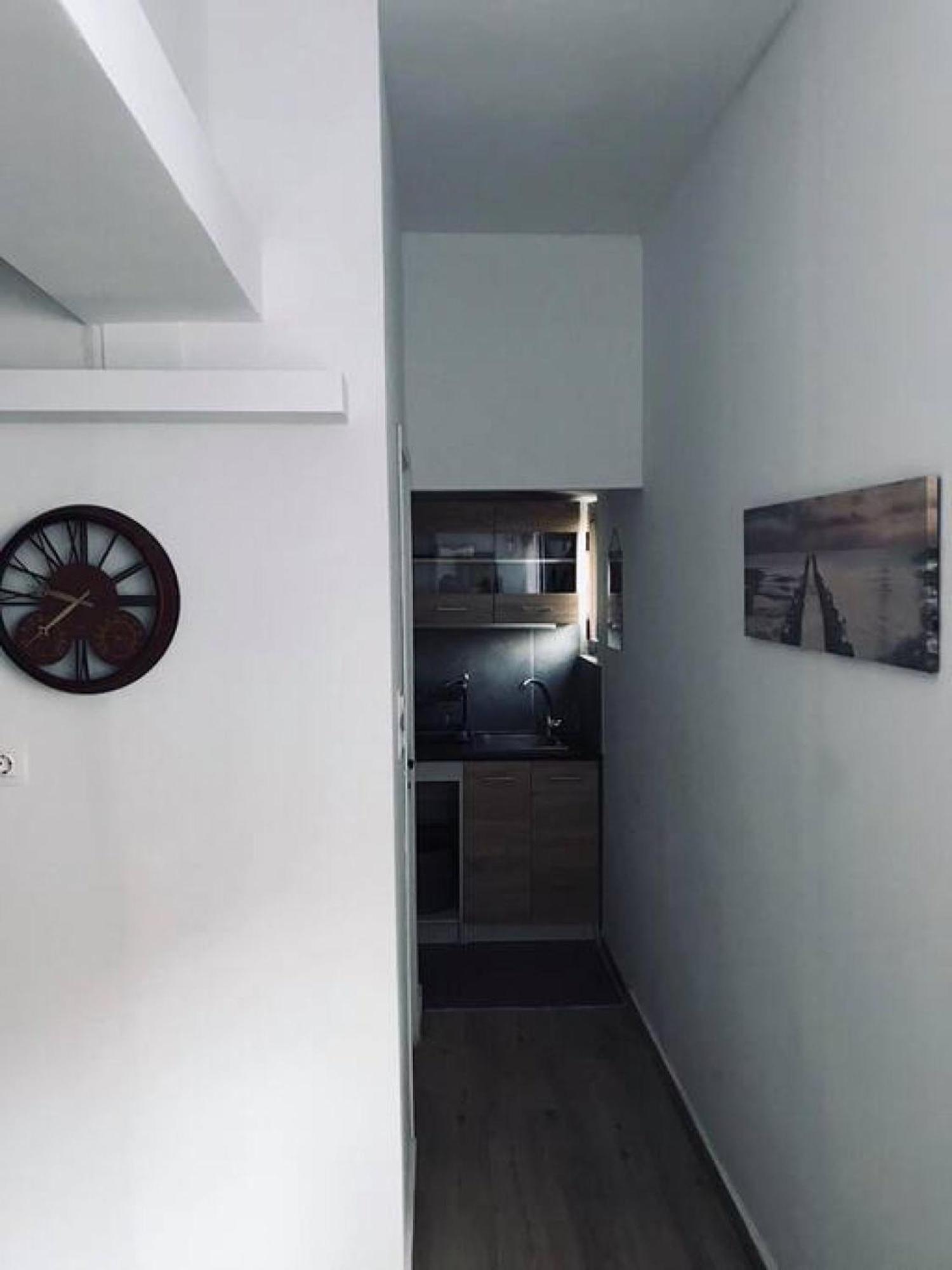 Urban Apartment In Heraklion Center Esterno foto